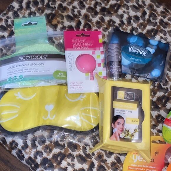 28 Piece Spa Set with free beach Bag - Picture 8 of 9